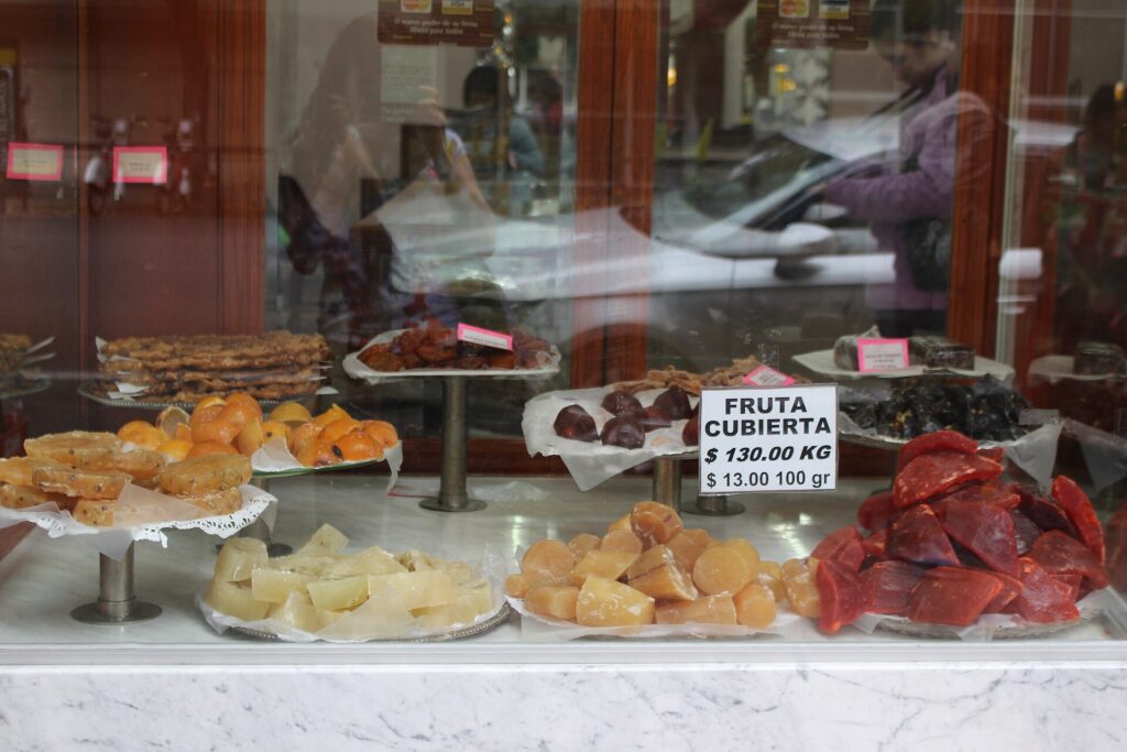 Dulces mexicanos en una dulcería – Dulcerías en Oaxaca