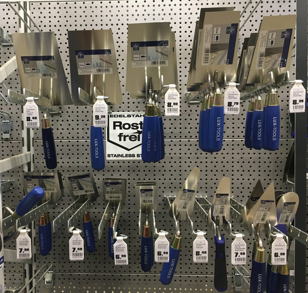 Herramientas en una ferretería – Ferreterías en Oaxaca