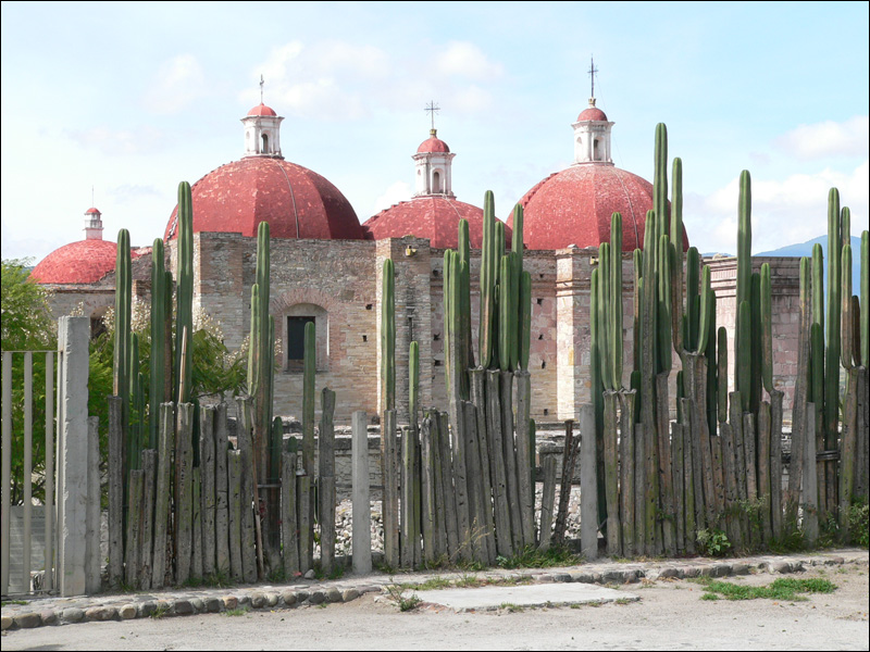 Iglesia de San Pablo en San Pablo Villa de Mitla, Oaxaca